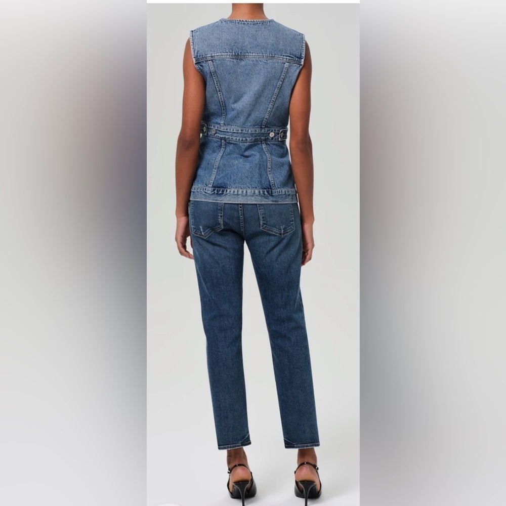 Citizens Of Humanity Straight Leg Jeans in Dark Blue Wash - Picture 2 of 14
